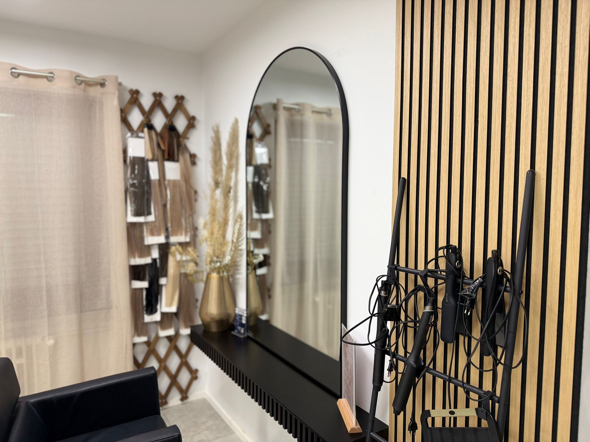 Salon Slider 11